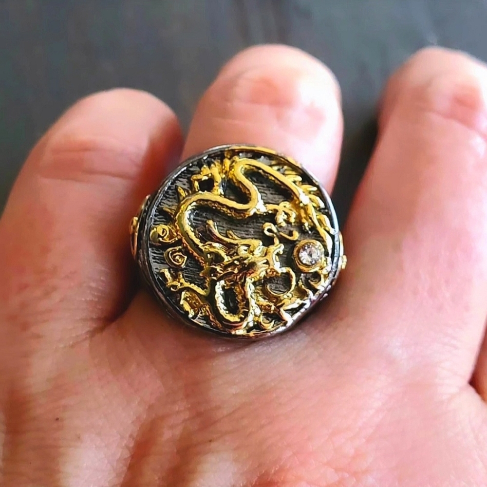 Mens Signet Dragon Master Ring